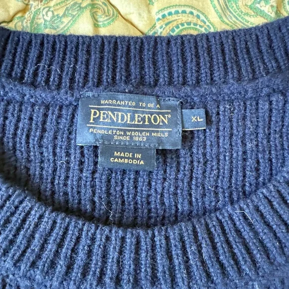 Pendleton Westerly Crewneck Sweater 100% lambs wool - Picture 5 of 6